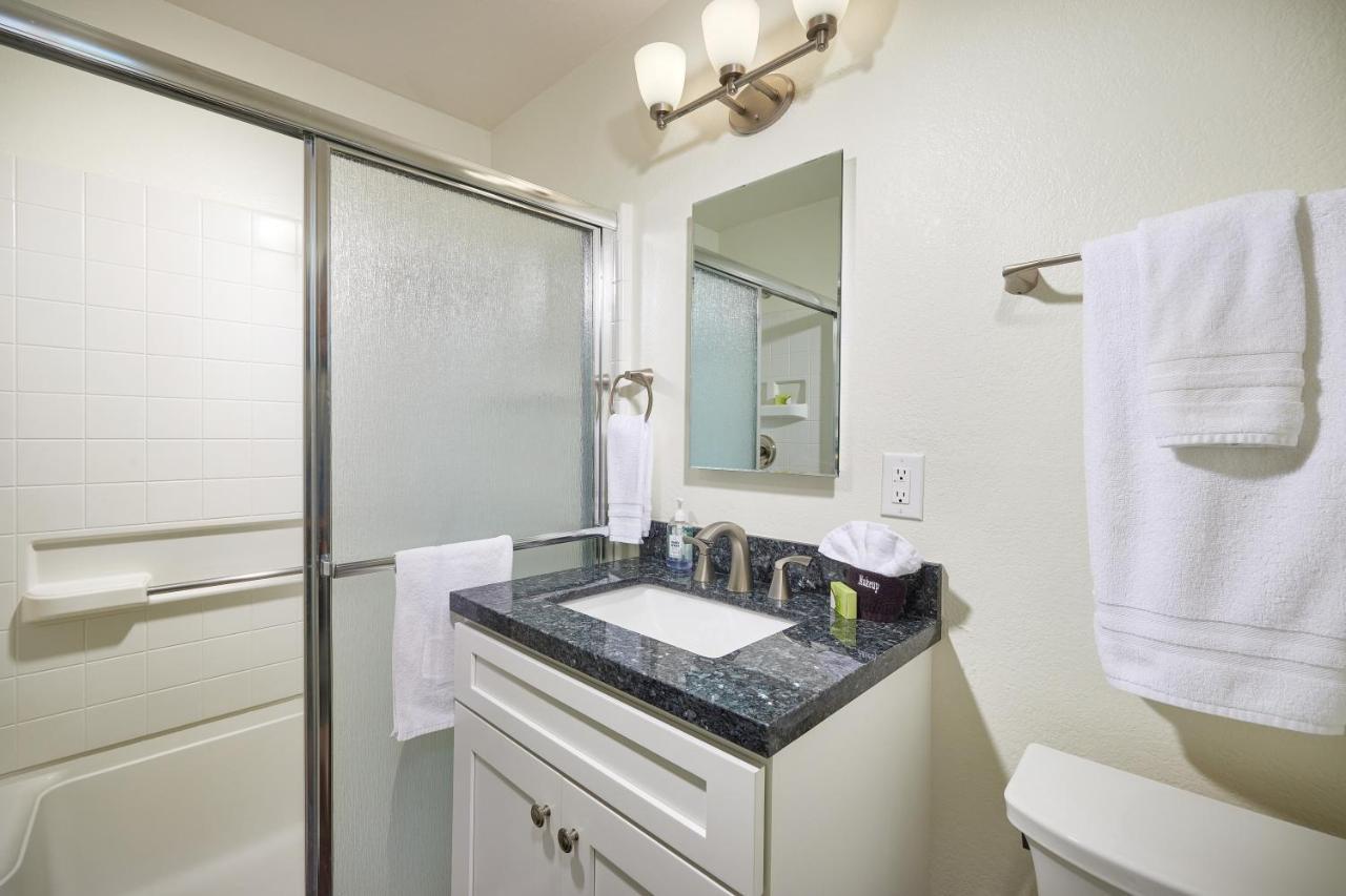 Oceanside Beach Condos 外观 照片
